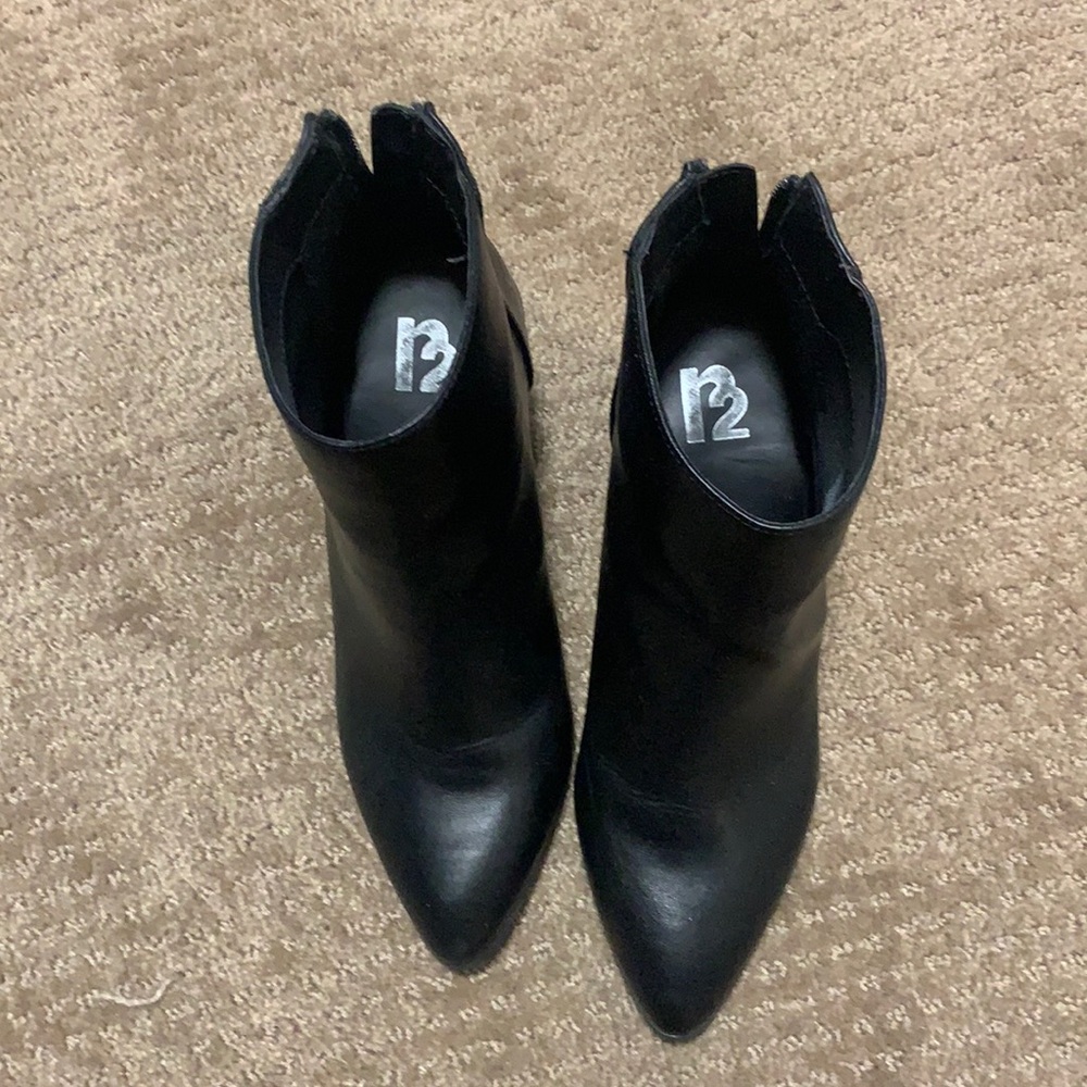Black Boots